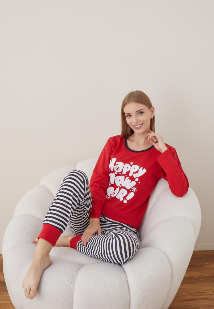 Pijama Dama Craciun "HAPPY NEW YEAR " ,maneca lunga ,pantaloni lungi,Engros